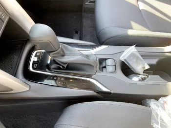 Toyota Corolla Cross 2.0L Hybrid 2WD 2023 Model Year Chinese