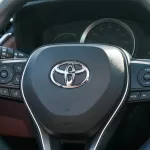 TOYOTA COROLLA CROSS 2.0L HYBRID 2023 MODEL YEAR  - Thumbnail 10