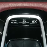 TOYOTA COROLLA CROSS 2.0L HYBRID 2023 MODEL YEAR  - Thumbnail 15