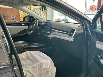Volkswagen ID.6 Full Electric 2022 Model Year Blue Color