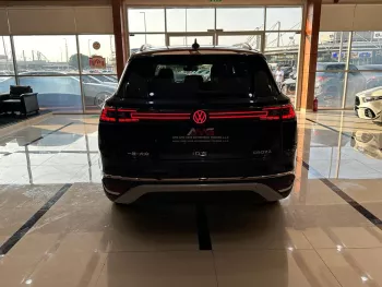 Volkswagen ID.6 Full Electric 2022 Model Year Blue Color