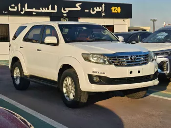  TOYOTA FORTUNER SR5 PREMIUM MID OPTION 2.7L V4 4WD WHITE 2013 MODEL YEAR 