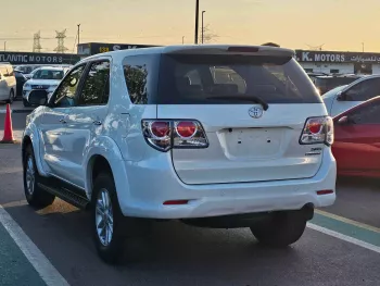  TOYOTA FORTUNER SR5 PREMIUM MID OPTION 2.7L V4 4WD WHITE 2013 MODEL YEAR 