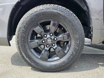 TOYOTA PRADO GXR ORIGINAL SHAPE 4.0L V6 4WD GRAY 2014 MODEL YEAR 