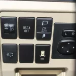 TOYOTA LAND CRUISER GX.R GRAND TOURING 4.0L PETROL V6 2021 MODEL YEAR - Thumbnail 8