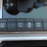 TOYOTA LAND CRUISER GX.R GRAND TOURING 4.0L PETROL V6 2021 MODEL YEAR - Thumbnail 17