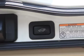 TOYOTA LAND CRUISER GX.R GRAND TOURING 4.0L PETROL V6 2021 MODEL YEAR