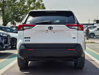 TOYOTA RAV4 LE MID OPTION 2.5L V4 WHITE 2021 MODEL YEAR 
