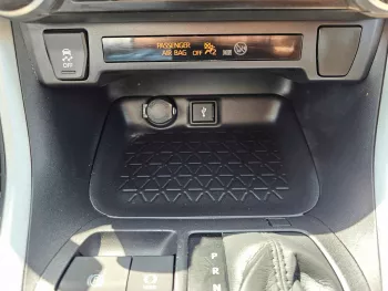 TOYOTA RAV4 LE MID OPTION 2.5L V4 WHITE 2021 MODEL YEAR 