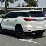 TOYOTA FORTUNER GXR FULL OPTION 4.0L V6 4WD WHITE 2019 MODEL YEAR  - Thumbnail 5