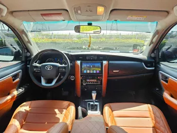 TOYOTA FORTUNER GXR FULL OPTION 4.0L V6 4WD WHITE 2019 MODEL YEAR 