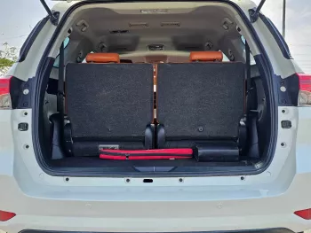 TOYOTA FORTUNER GXR FULL OPTION 4.0L V6 4WD WHITE 2019 MODEL YEAR 