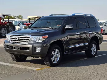 TOYOTA LANDCRUISER GXR SUNROOF FULL OPTION  4.0L V6 4WD GRAY 2015 MODEL YEAR 