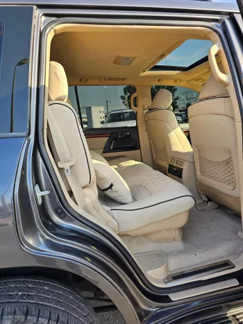 TOYOTA LANDCRUISER GXR SUNROOF FULL OPTION  4.0L V6 4WD GRAY 2015 MODEL YEAR 