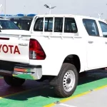 Toyota Hilux 2.4 Diesel Engine 2023 Model Year Basic Option White Exterior Black Interior - Thumbnail 12