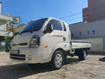 Kia K2700 2.5L DIESEL KING CAB 2023 MODEL YEAR