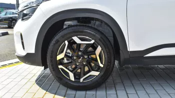 KIA SELTOS 1.5L PETROL FWD 2024 MODEL YEAR 