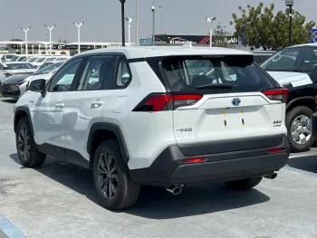 TOYOTA RAV4 CHINESE SPECS 2.5L HYBRID 2023 MODEL YEAR 