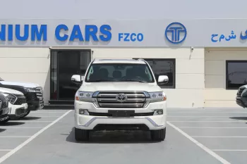 TOYOTA LAND CRUISER VX.R 5.7L PETROL V8 2017 MODEL YEAR AL FUTTAIM