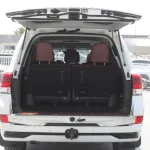 TOYOTA LAND CRUISER VX.R 5.7L PETROL V8 2017 MODEL YEAR AL FUTTAIM - Thumbnail 8
