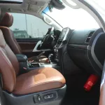 TOYOTA LAND CRUISER VX.R 5.7L PETROL V8 2017 MODEL YEAR AL FUTTAIM - Thumbnail 15