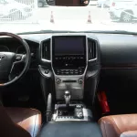 TOYOTA LAND CRUISER VX.R 5.7L PETROL V8 2017 MODEL YEAR AL FUTTAIM - Thumbnail 17