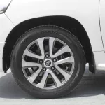 TOYOTA LAND CRUISER VX.R 5.7L PETROL V8 2017 MODEL YEAR AL FUTTAIM - Thumbnail 27