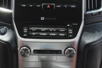 TOYOTA LAND CRUISER VX.R 5.7L PETROL V8 2017 MODEL YEAR AL FUTTAIM