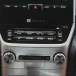TOYOTA LAND CRUISER VX.R 5.7L PETROL V8 2017 MODEL YEAR AL FUTTAIM - Thumbnail 24