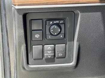 Toyota Prado 2.8L Diesel 4WD 2022 Model Year
