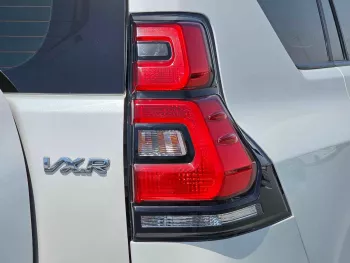 TOYOTA PRADO VXR FULL OPTION 4.0L V6 4WD WHITE 2022 MODEL YEAR 
