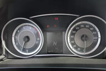SUZUKI DZIRE GLX G AMT 1.2L PETROL 2024 MODEL YEAR WHITE COLOR