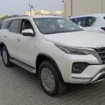 TOYOTA FORTUNER 4.0L V6 PETROL FULL OPTION 2024 MODEL YEAR WHITE COLOR - Thumbnail 3