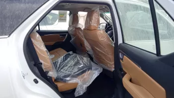 TOYOTA FORTUNER 4.0L V6 PETROL FULL OPTION 2024 MODEL YEAR WHITE COLOR