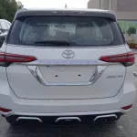 TOYOTA FORTUNER 4.0L V6 PETROL FULL OPTION 2024 MODEL YEAR WHITE COLOR - Thumbnail 16