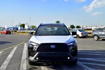 TOYOTA COROLLA CROSS HYBRID XLE 2024 MODEL YEAR 1.8L PETROL AUTOMATIC