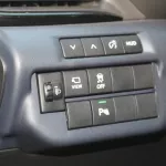 SUZUKI BALENO 1.5L PETROL 2WD GLX 2024 MODEL YEAR - Thumbnail 7