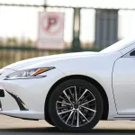 Lexus ES 350 2.5L Petrol FWD 2024 Model Year - Thumbnail 17
