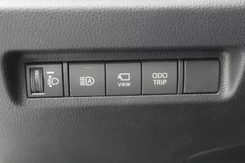 TOYOTA RAV4 2.5L HYBRID 2WD 2023 MODEL YEAR WHITE COLOR