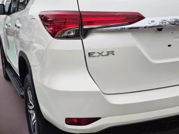 TOYOTA FORTUNETR EXR DVD LEATHER 2.7L V4 4WD WHITE 2019 MODEL YEAR 