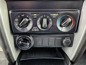 TOYOTA FORTUNETR EXR DVD LEATHER 2.7L V4 4WD WHITE 2019 MODEL YEAR 
