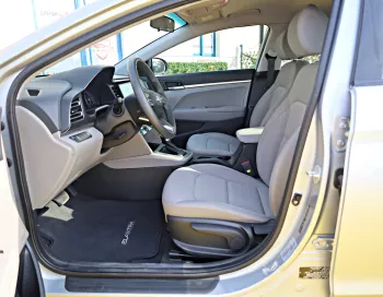 HYUNDAI ELANTRA 2020 MODEL YEAR 1.6L SINGLE OWNER ACCIDENT FREE GOOD CONDITION