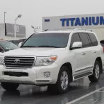 TOYOTA LAND CRUISER GXR 4.6L V8 PETROL 2014 MODEL YEAR - Thumbnail 1