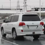 TOYOTA LAND CRUISER GXR 4.6L V8 PETROL 2014 MODEL YEAR - Thumbnail 4