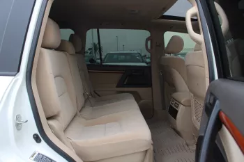 TOYOTA LAND CRUISER GXR 4.6L V8 PETROL 2014 MODEL YEAR