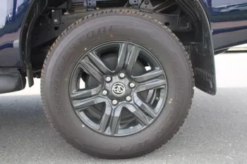TOYOTA HILUX 2.4L DIESEL 4WD DOUBLE CAB GLX 2023 MODEL YEAR