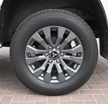 MITSUBISHI L200 2.4L SPORTERO DIESEL D/CAB 4X4 AT 2025 MODEL YEAR