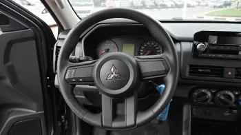 MITSUBISHI L200 2.4L HIGH LINE DIESEL DCABIN 4X4 GLX MT 2024 MODEL YEAR