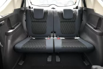 MITSUBISHI XPANDER CROSS 2024 MODEL YEAR 1.5L AUTOMATIC