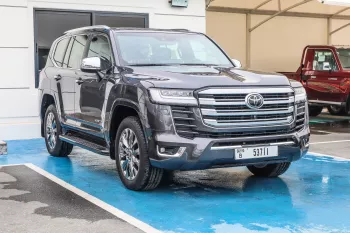 Toyota Land Cruiser 3.5L VXR Twin Turbo 2023 Model Year for Export and UAE